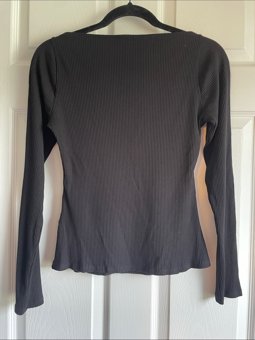 H&M Black Ribbed Long-Sleeve Square Neck Top - Picture 3 of 8